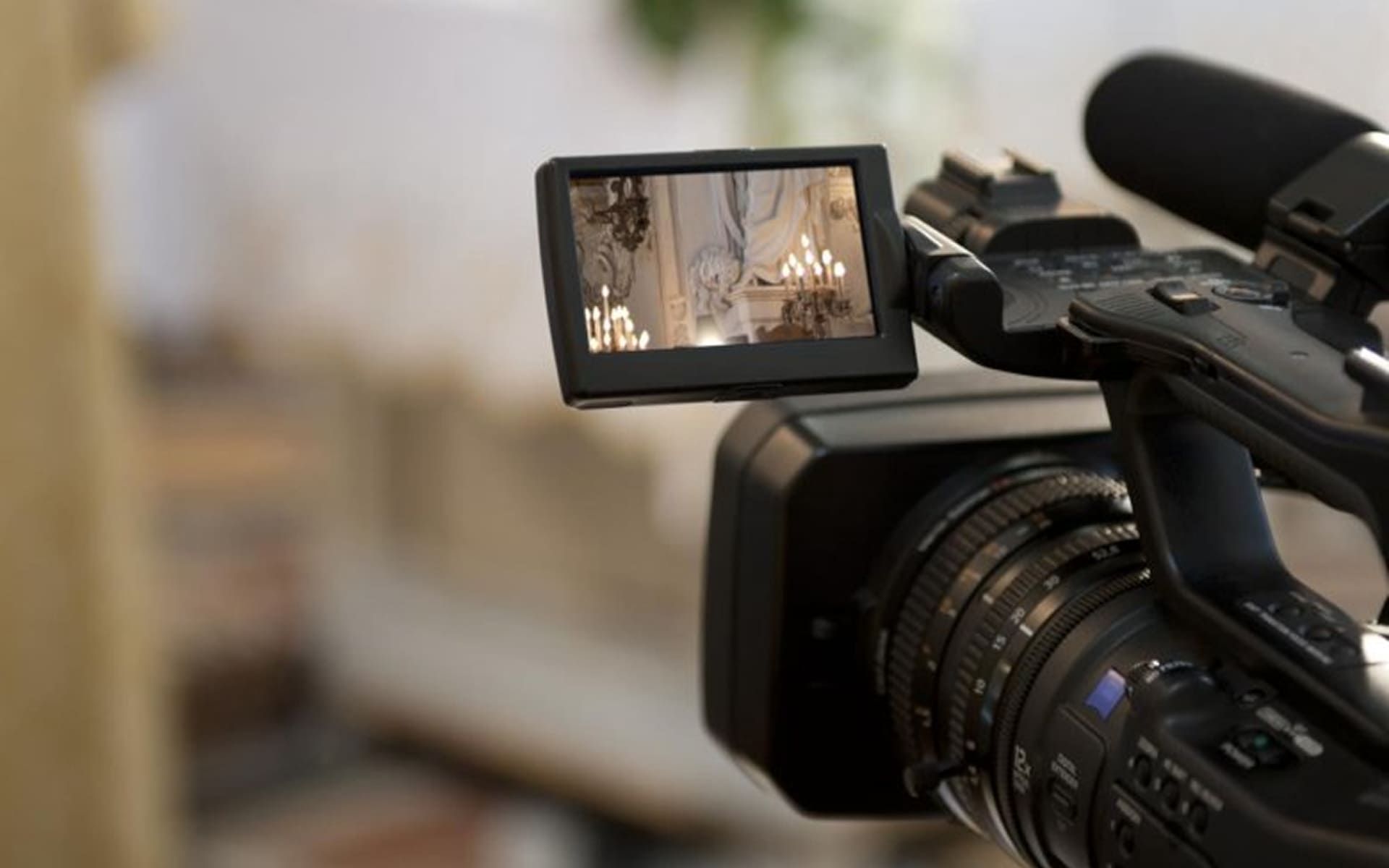 Influencer photoshoot on a luxury Dubai yacht with sunset backdrop